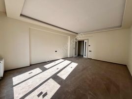 Şehitlik Mahallesinin En Prestijli 4+1 Dairesi