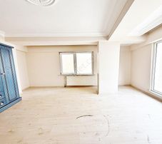 Esenyurt Üçevler Mah. Çift Balkonlu Ebeveyn Banyolu 3+1 3.050