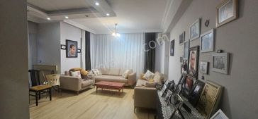 Hurmada 5+1 Anacadde Üzerinde Satılık Daire