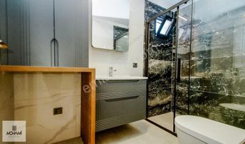 Çeşmealtında Sıfır 4+1 173m2 Teraslı Triplex Deniz 100mt