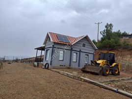 Turgutlu Satılık Güney Mah 3.800m2 İçinde Eşyalı Ev Elektrik Su Güneş Paneli Bulunan Hobi Bahçesi
