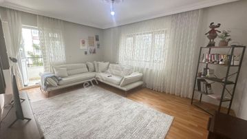 Sincan Malazgirt Mahallesi Yaşar Kemal Caddesi 3 + 1 Birinci Katta 12 Yıllık Daire