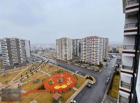 Alsancak Mahallesi'nde 4 + 1 Meskenli Lüks Daire Eler