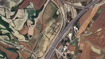 Havalimanı Ve K.marmara Otoyoluna Yakınyatırımlık Hisseli Arazi