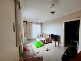 Metroya Yürüme 3 Dk Açık Otoparklı Kredili 2+1 Daire