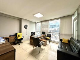 Çekmeköy Merkezçavuşbaşı Cad. Tabela Değeri Yüksek Kiralık Ofis