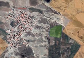 Korçullu Köy Dibinde - Kadastral Yola Cephe Tarla