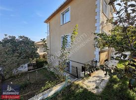 Silivri Bizimköy Mevkinde Satılık Bahçeli Ayrı Girişli Dubleks