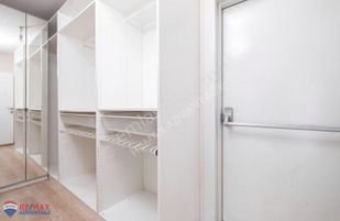 Remax Advantage'den Komşupark Sıtesınde Satılık 4+1 Genış Daıre