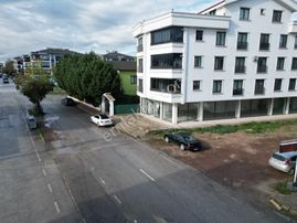 Blue Yatırımdan Cadde Üstü Geniş + Depolu Sıfır Dükkan !!!