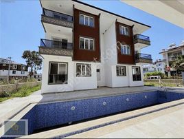 Lavınıa'dan Havuzlu Satılık Daire