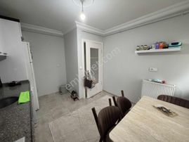 Darıca İki Ayrı Daireye Çevrilmiş Satılık 5+2 Üst Dubleks Daire