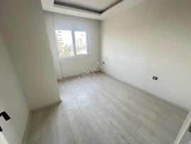 Döşemealtı Mah'sinde Merkezi Konumda Satılık 2+1 Asansörlü Daire