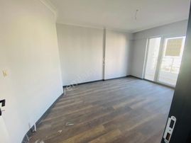 Sarsılmaz Grup İskanlı Orta Kat Merkezi Konumda 3+1 Daire