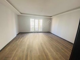 Sarsılmaz Grup İskanlı Orta Kat Merkezi Konumda 3+1 Daire