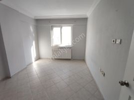 Lalelide Magnezya Civarı 3+1 3.kat 115 M2 Fullüks Önü Açık Daire