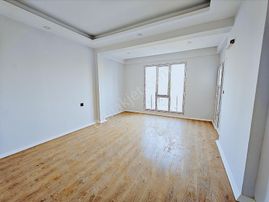 Evbul'dan İnci Koleji Yanında Satılık 2+1 Daire