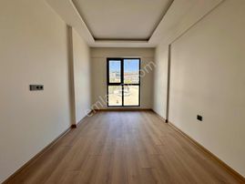 Redstone Castle Gölbaşı İncek Taşpınar Satılık 1+1 Daire