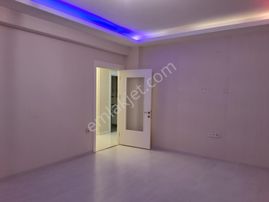 Afyon Tezcan Emlaktan Kanlıcada Kiralık Geniş 3+1 Lüks Daire