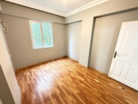 Konuksever Mah'sinde 2+1 Ayrı Mutfaklı 1.katta Kiralık Daire