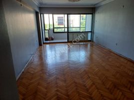 Mithatpaşa Caddesi F.altay Meydanda Ara Kat Asansörlü Otoparklı Kiralık Daire