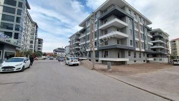 Taşpınar Gayrimenkulden Nakkaşta Satılık 2+1 Daire