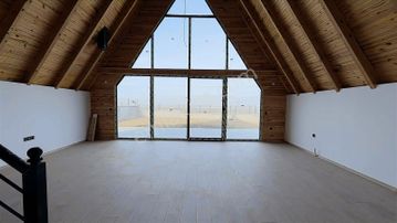 Remax Dem'den 460 M2 Arsa İçersinde 3+1 160m2 Lüks Dubleks Villa