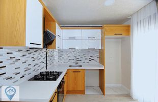 Hurma'da Pazar Yakını Havuzlu Satılık 2+1 Arakat Daire