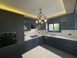 Soğucak'ta Müstakil 7+2 Masrafsız Satılık Villa