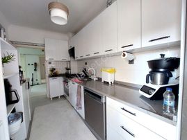 Tanrıverdi'den Satılık Atatürk Mah Merkezde Arakat Yapılı 3+1