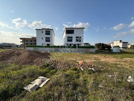 Fevzi Çakmak Mahallesinde Satılık 270 M2 3 Kat İmarlı Arsa