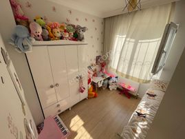 Özdemir Emlak,tan Y.bayındır,da Muhteşem Yapıda 3+1 Site Dairesi