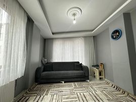 Litros'tan Bağcılar Kemalpaşa Mah 1.kat 2+1 Kredili 80m² Daire