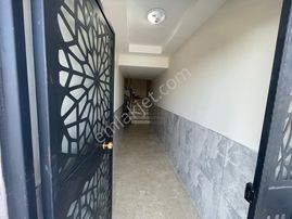 Aziz Emlak’tan Erdemli Çeşmeli’de Komple Satılık Bina