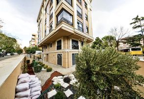 Weal World' Den Bakırköy Meydan Yakını, K.otoparklı, Bahçe Kullanımlı, Sıfır Lüks Daire ...