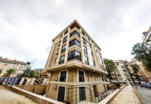 Weal World' Den Bakırköy Meydan Yakını, K.otoparklı, Bahçe Kullanımlı, Sıfır Lüks Daire ...