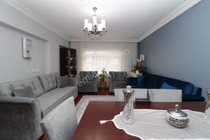 Akif'ten Atakent 14.cadde Yanı 3+1 Ara Kat G/d Cephe Satılık