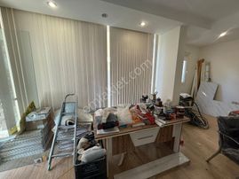 3ev Emlak'tan Hayalpark Yakını Satılık Ofis Ve Depo