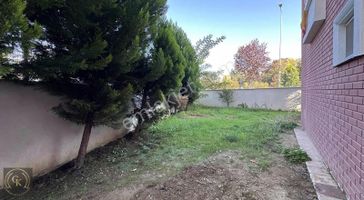 Kocaeli Gölcük Donanma Mah.muhteşem 3+1 Satılık Bahçe Dubleks