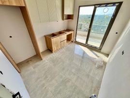 Gümüşden Kadıköyde Ebeveyn Banyolu Ayrı Mutfaklı Sıfır 2+1 Daire