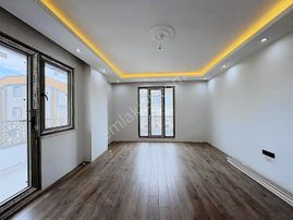 Net'den İstasyon Cad Cephe Farabi Hastanesine Yakın 4+1üstdublex