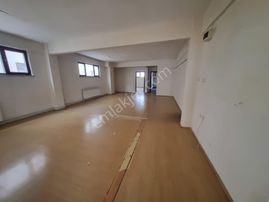 Oryaştan Ataşehir İçerenköy Telekoma Yakın 185m2 Satılık İşyeri
