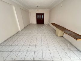 Ergünden Pirireiste Asansörlü Ara Kat Satılık 4+1 Daire