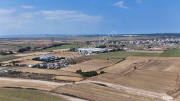 Güven'den Saray - Ayaspaşa'da 572m² Tel İle Çevrili Yola Cephe..