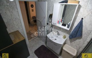 Erdek Atatürk Mahallesi'nde Satılık Yeni,bahçeli,merkeze Çok Yakın 2+1 Daire