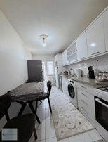 Beyazşehir De Tramvaya 2 Dakika Fırsat Dairesi