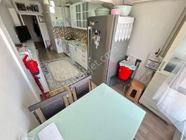 Kalecik Emlak'tan Okul'lar Bölgesin'de 3.kat'da Asansörlü Güney Cephe 3+1