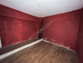 Ayvalık Aliçetinkaya Mahallesi Merkezi Konumda Satılık 1+1