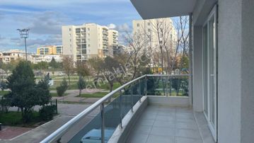 Forum Bornova Yakını Ful Eşyalı 3+1 Kiralık Daire