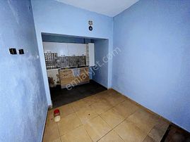 Ayvalık Zekibey Mahallesi Satılık 2+1